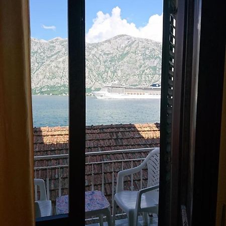 Seaside Apartments And Rooms Kotor Luaran gambar