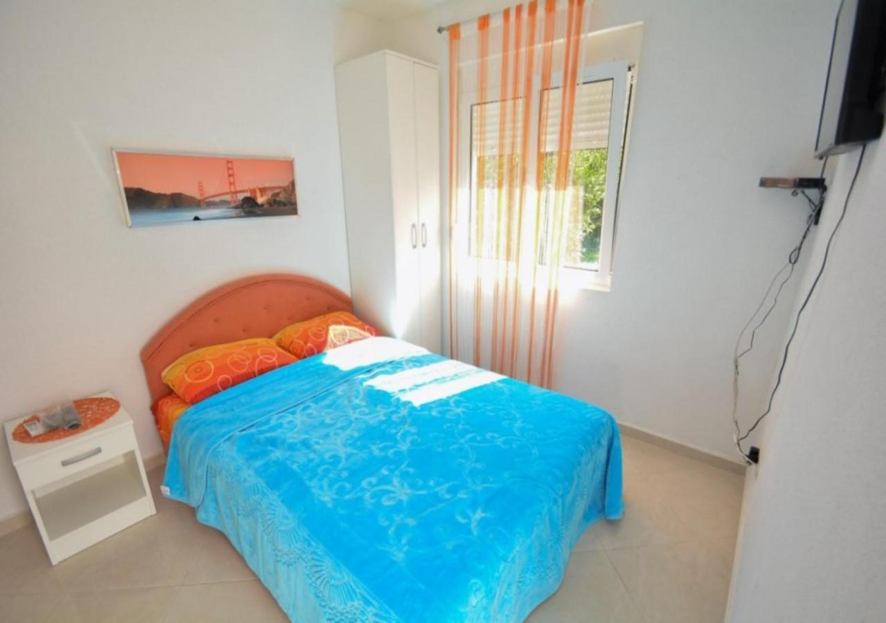 Seaside Apartments And Rooms Kotor Luaran gambar