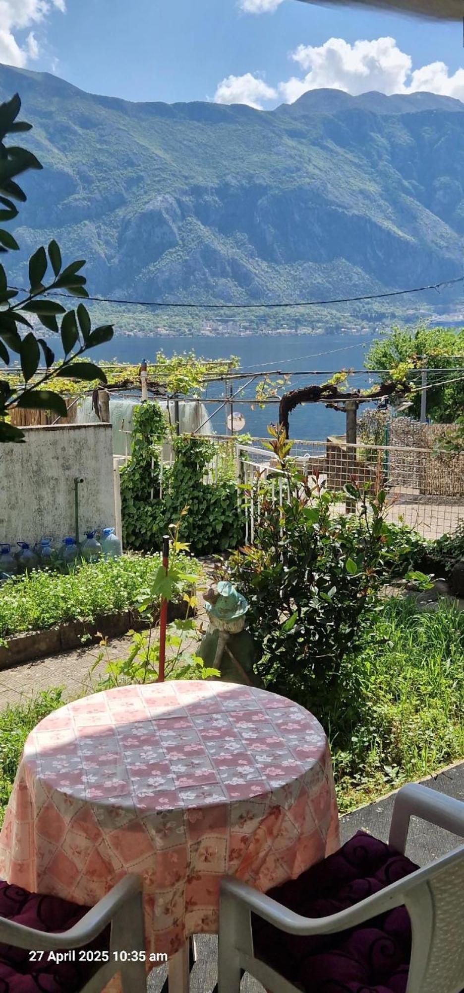 Seaside Apartments And Rooms Kotor Luaran gambar