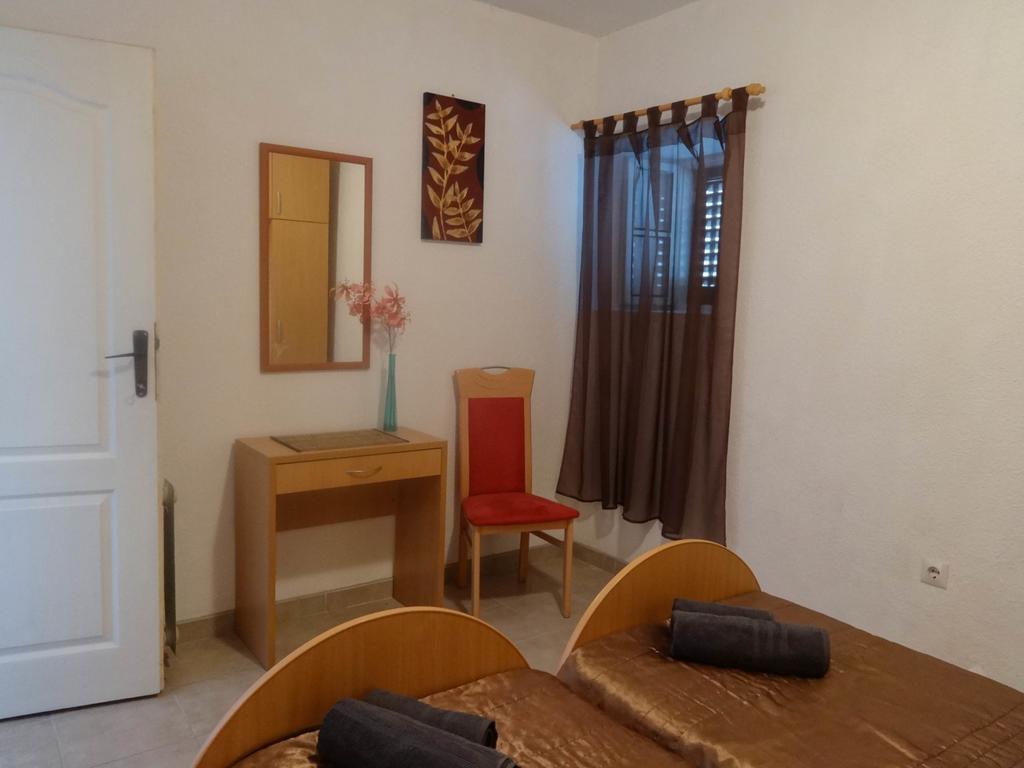 Seaside Apartments And Rooms Kotor Luaran gambar