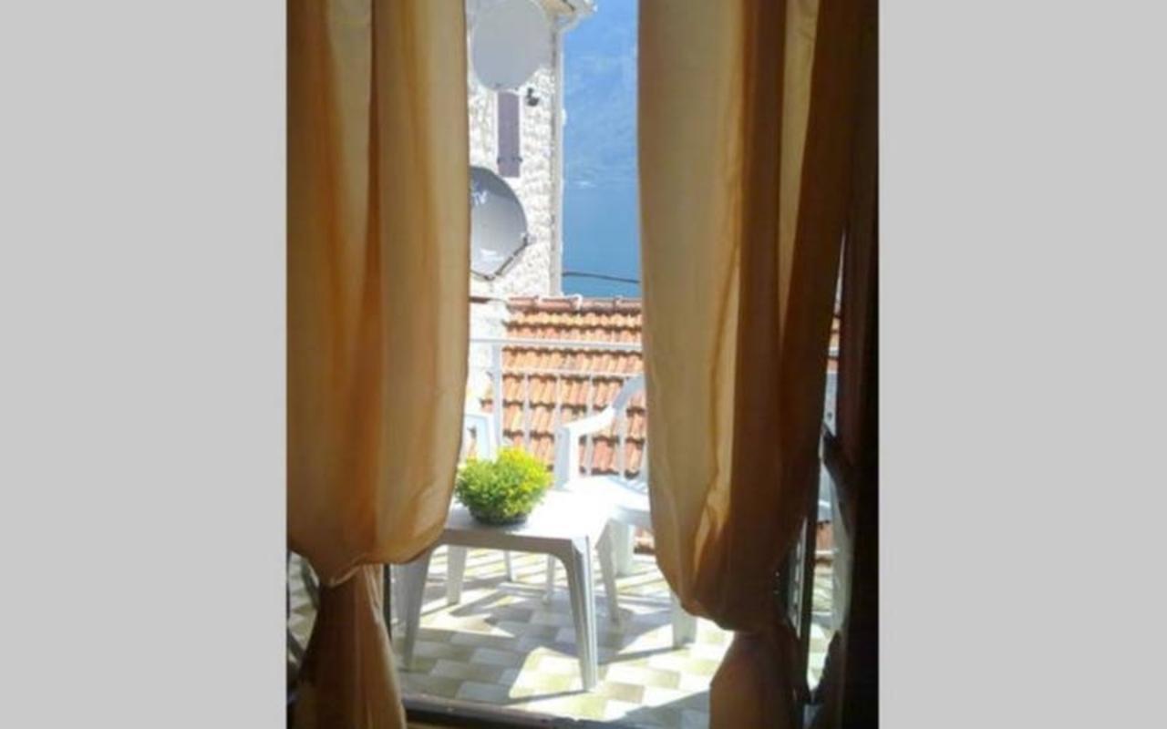 Seaside Apartments And Rooms Kotor Luaran gambar