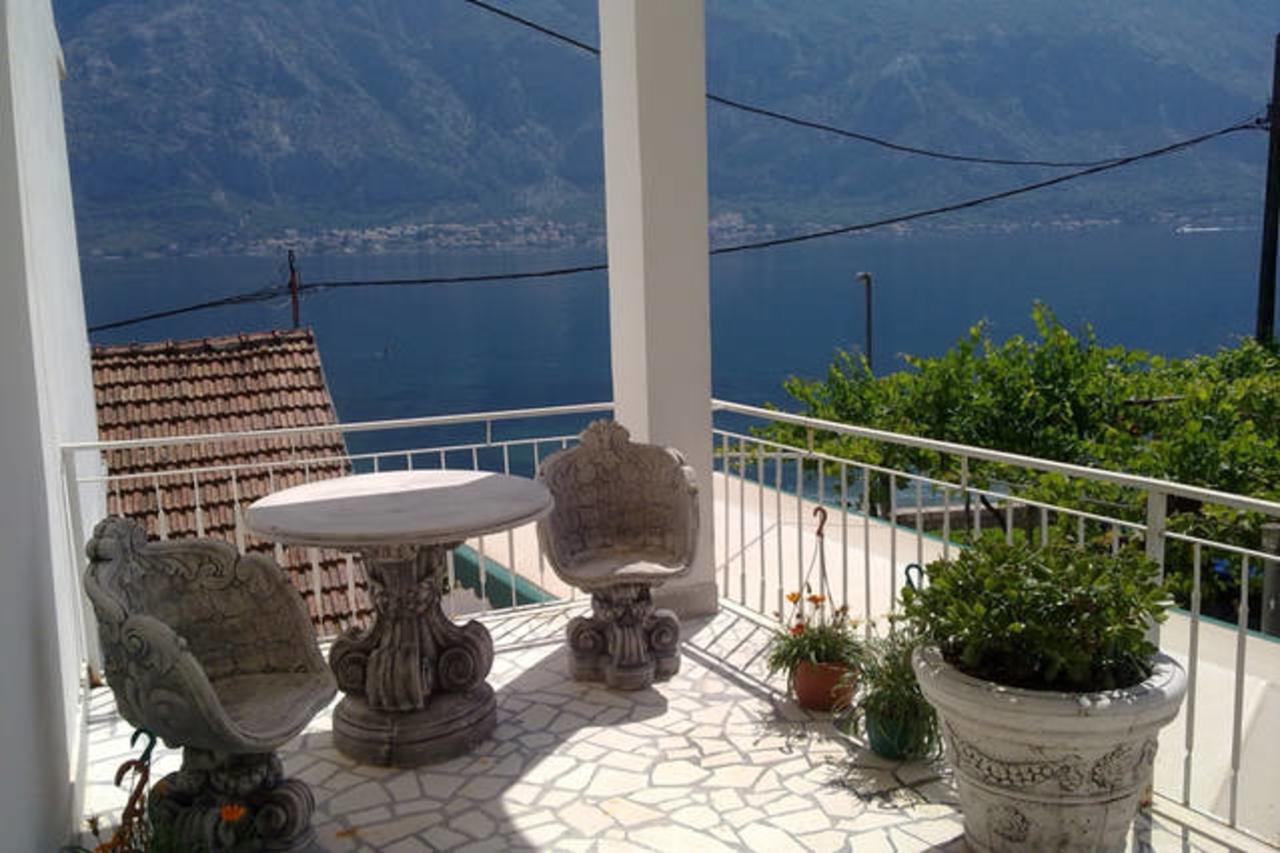 Seaside Apartments And Rooms Kotor Luaran gambar
