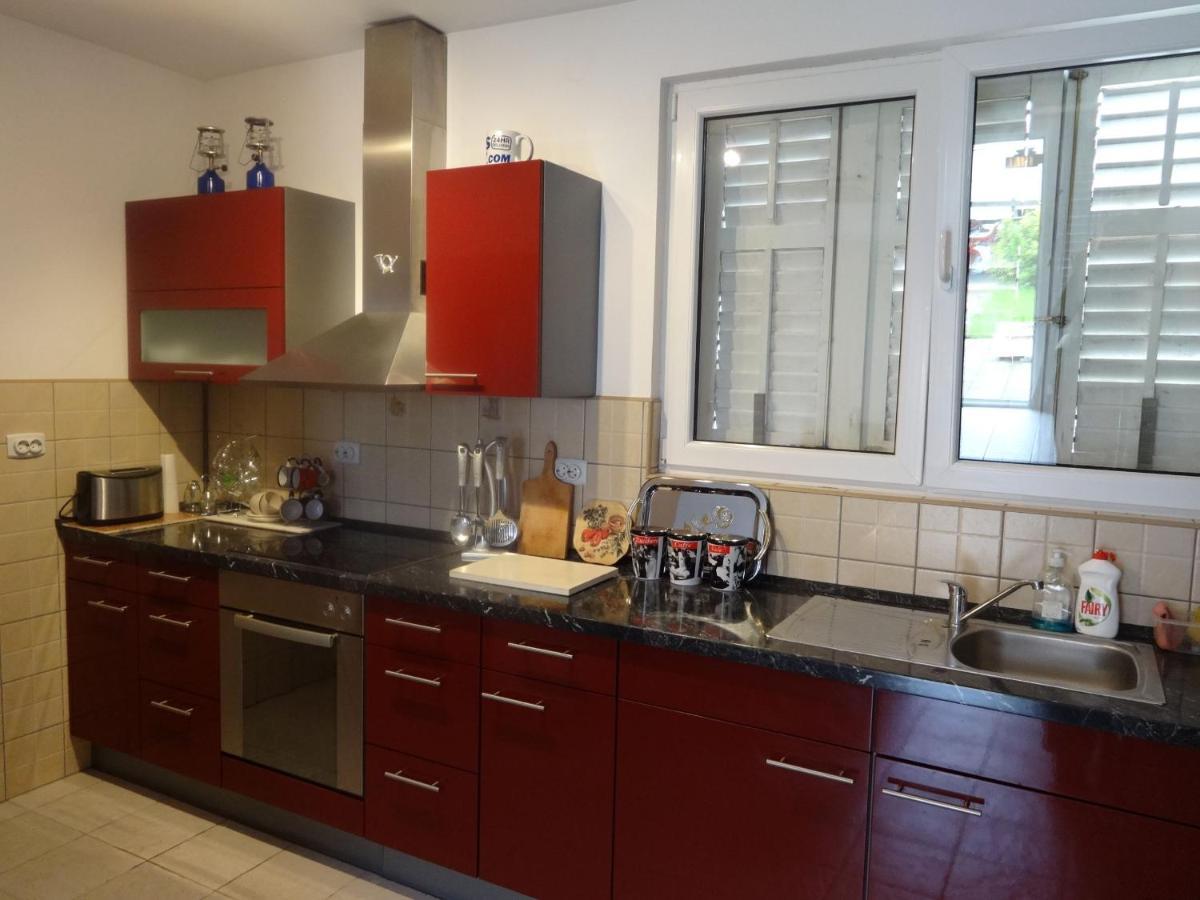 Seaside Apartments And Rooms Kotor Luaran gambar